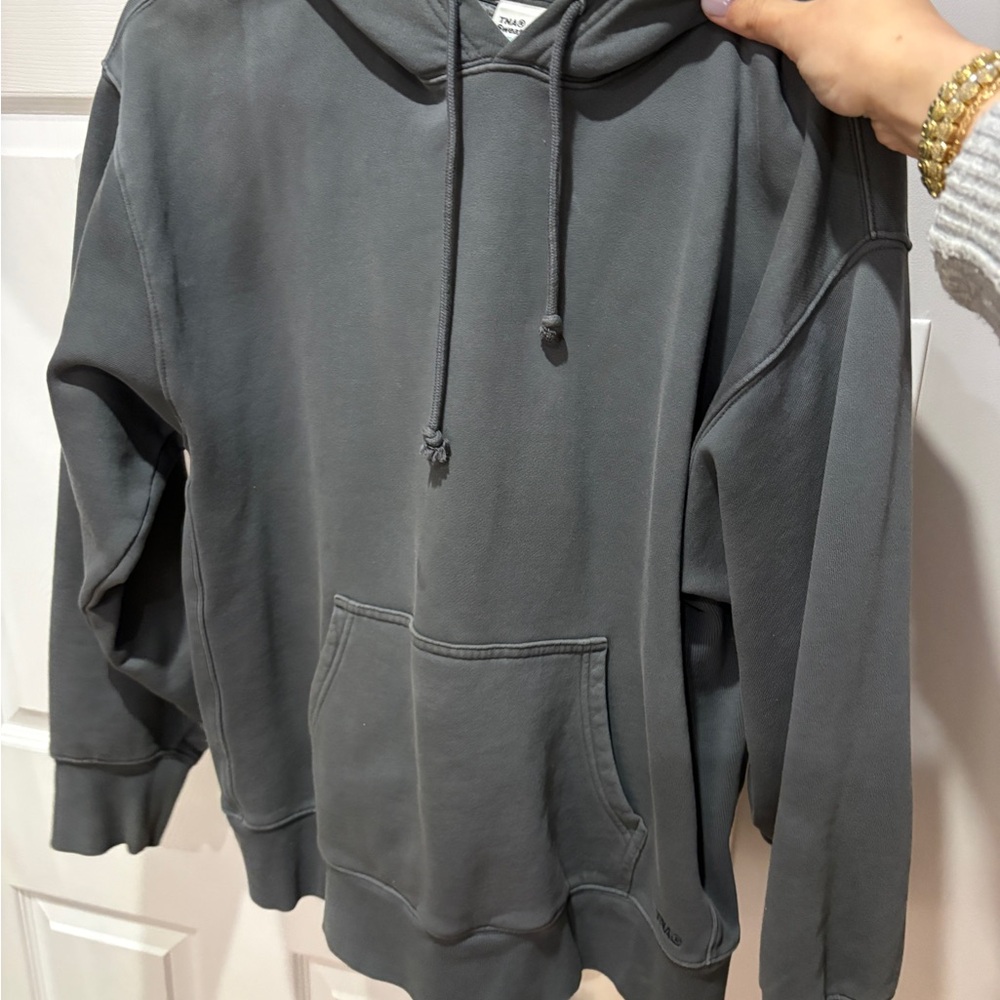 aritzia grey hoodie